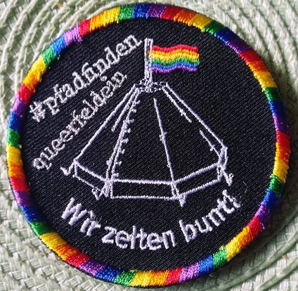 wir_zelten_bunt